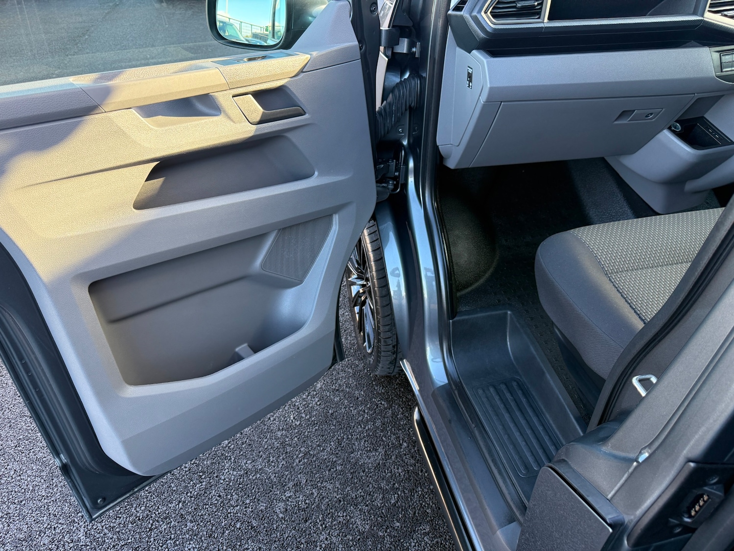 Used Volkswagen Transporter 2022 for sale - 78071079: Photo 14