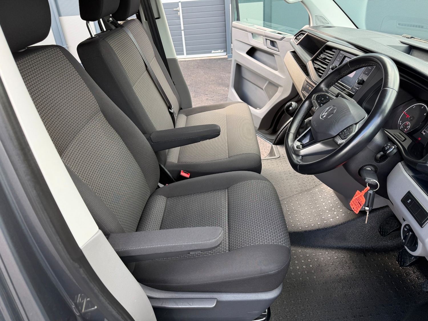 Used Volkswagen Transporter 2022 for sale - 78071079: Photo 21