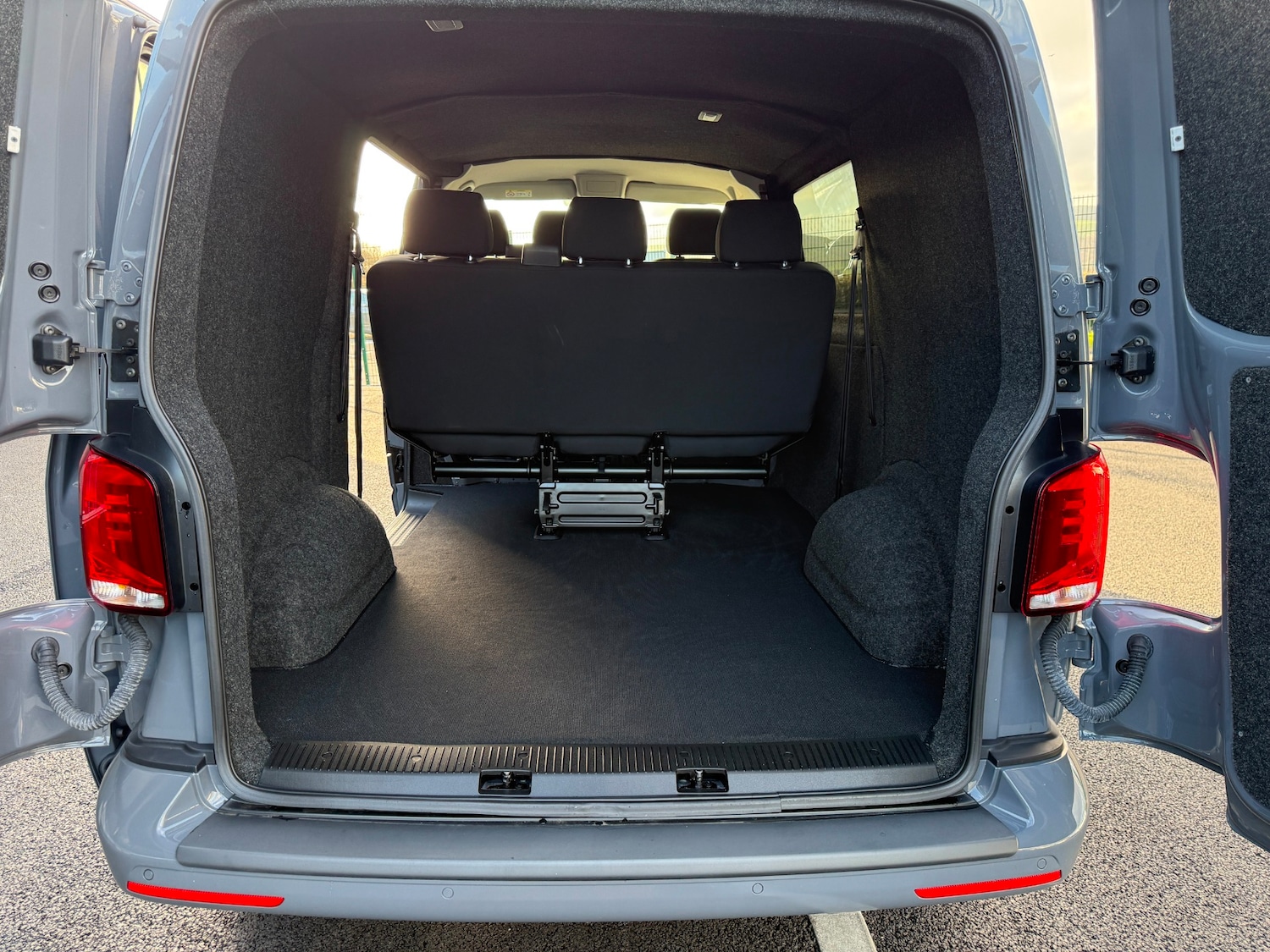 Used Volkswagen Transporter 2020 for sale - 77938618: Photo 10