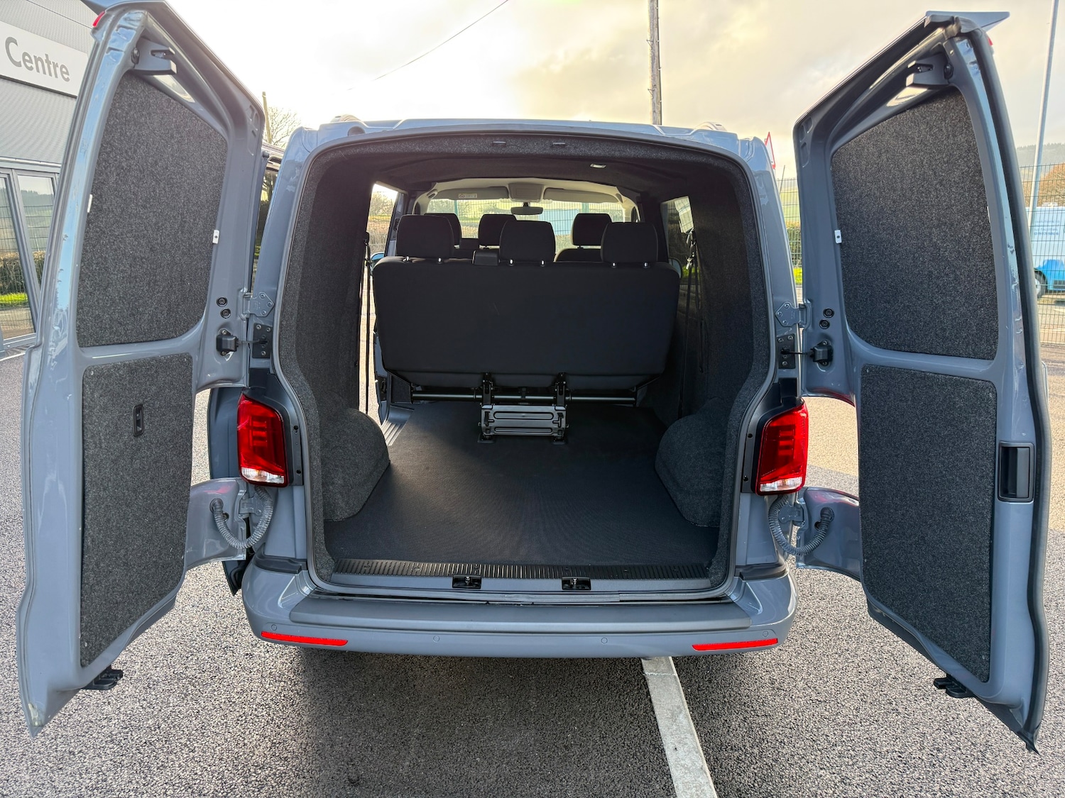 Used Volkswagen Transporter 2020 for sale - 77938618: Photo 12