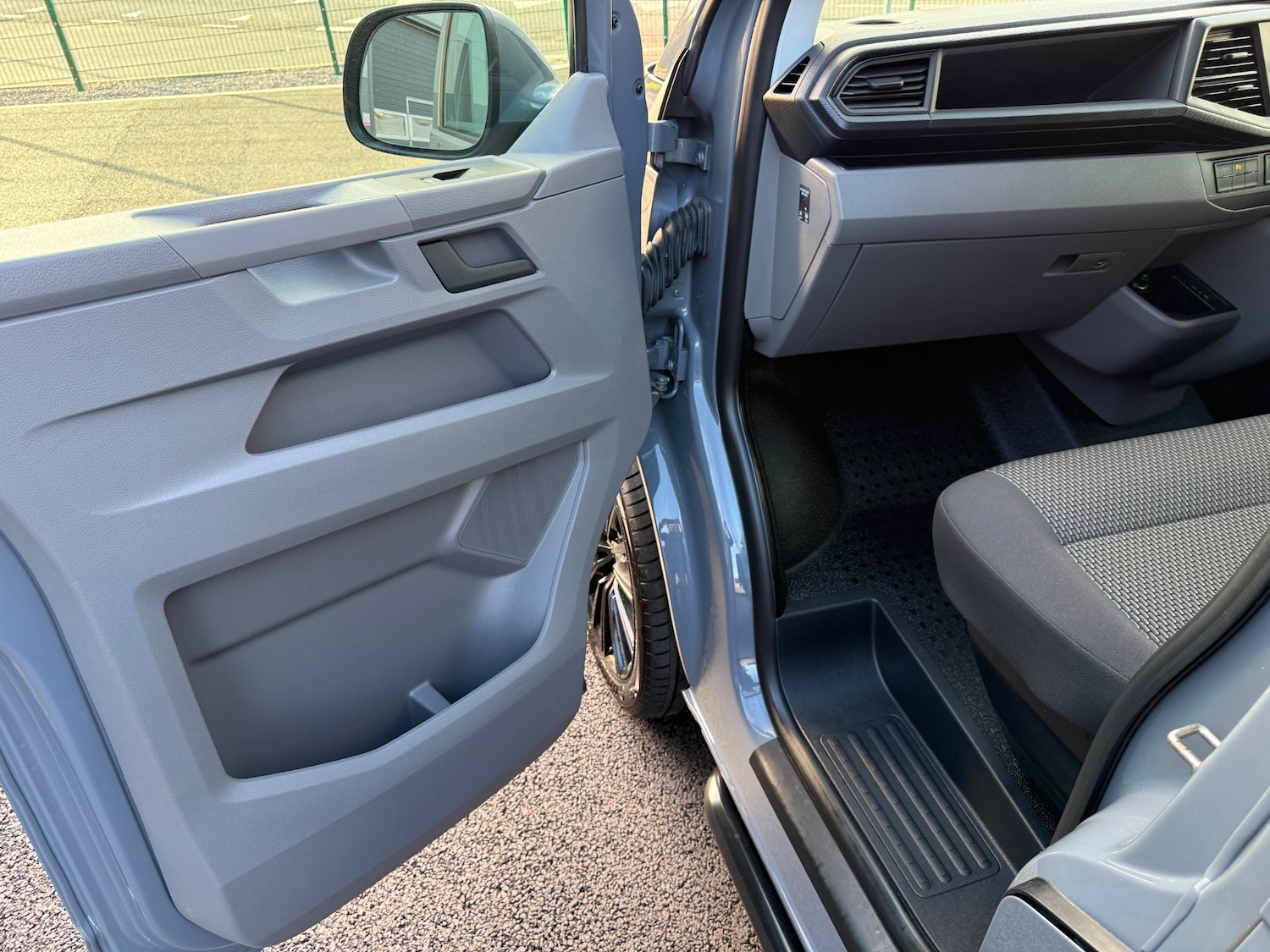 Used Volkswagen Transporter 2020 for sale - 77938618: Photo 14