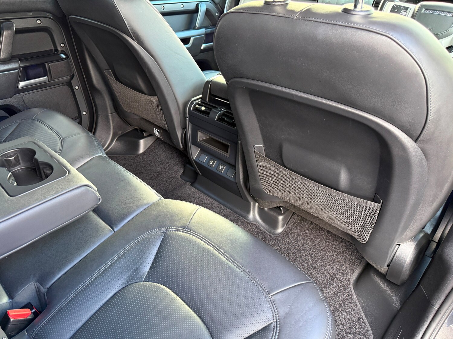 Used Land Rover Defender 2024 for sale - 77921763: Photo 23