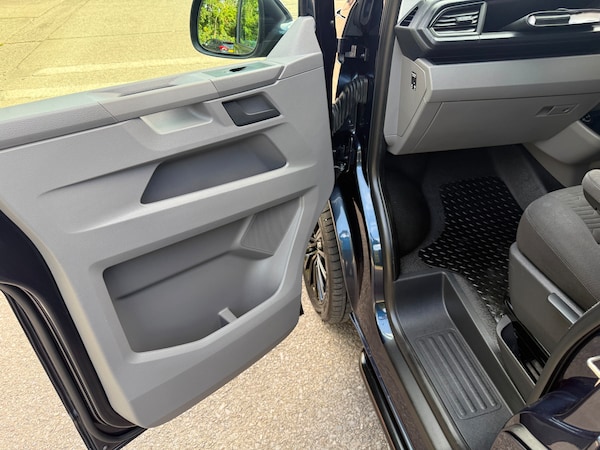 Used Volkswagen Transporter 2022 for sale - 76077565: Photo 15