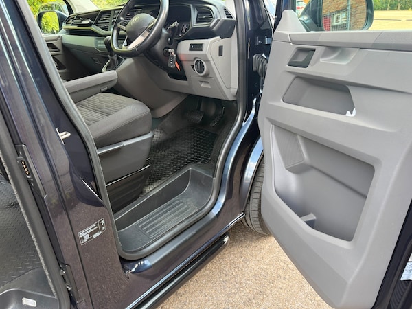 Used Volkswagen Transporter 2022 for sale - 76077565: Photo 16