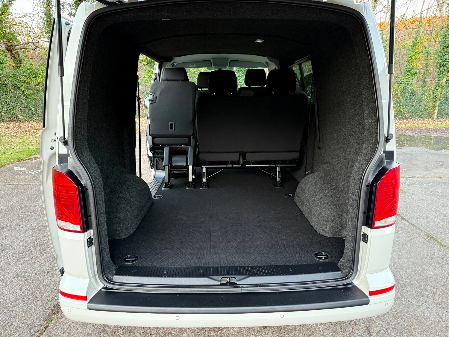 Used Volkswagen Transporter 2023 for sale - 76630462: Photo 16