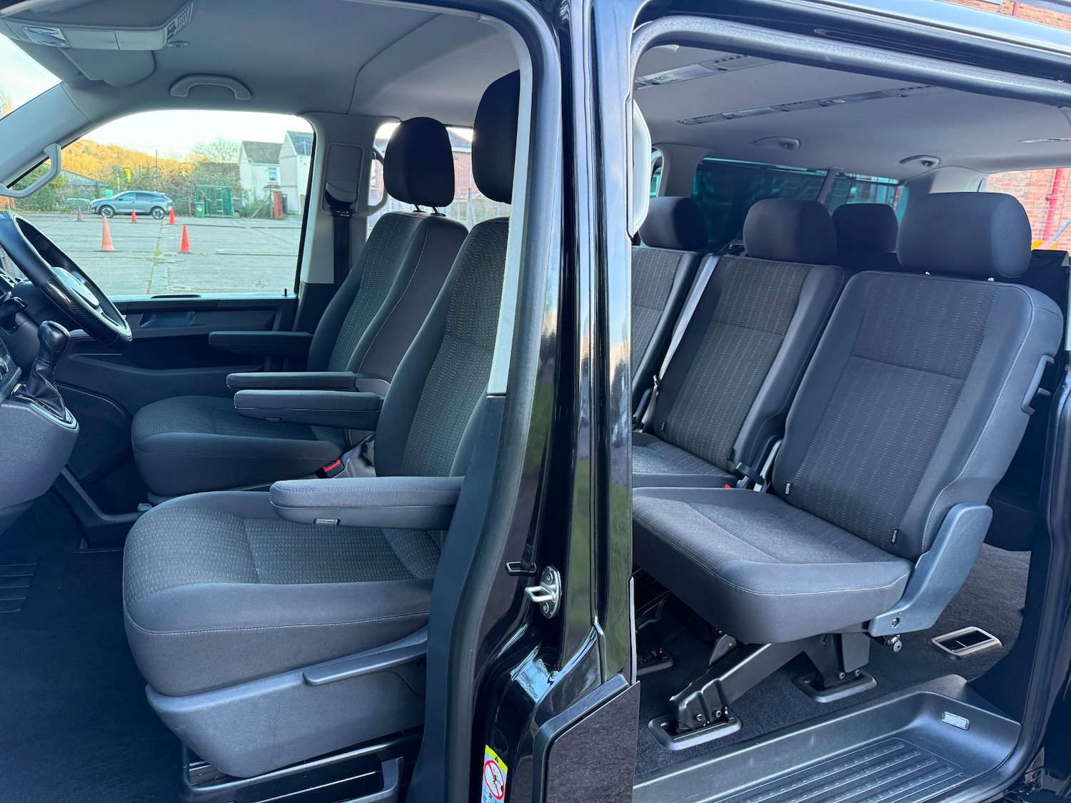 Used Volkswagen Transporter 2022 for sale - 76630460: Photo 16