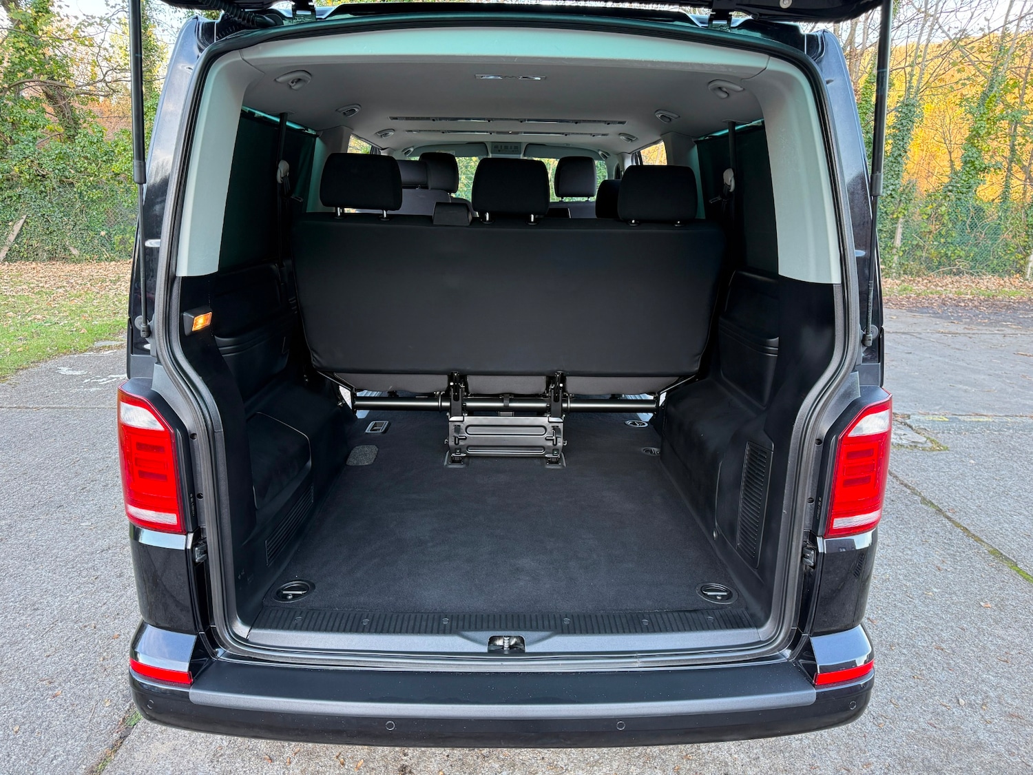 Used Volkswagen Transporter 2022 for sale - 76630460: Photo 9