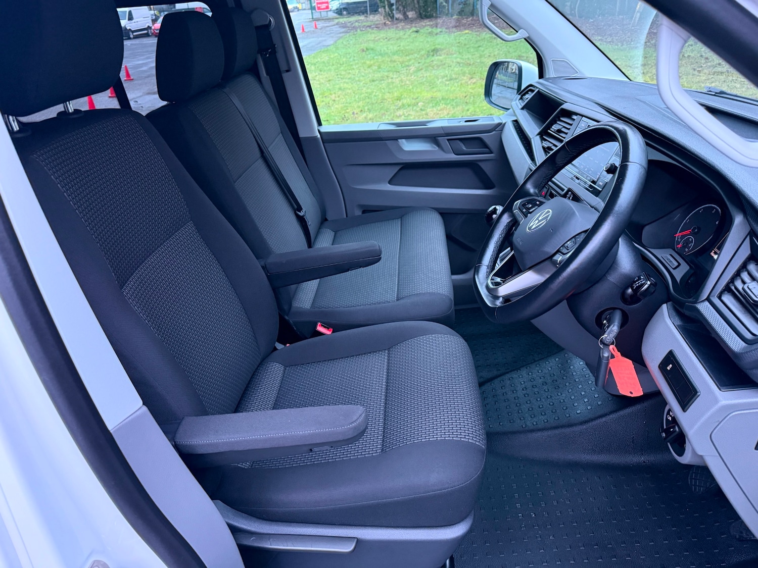 Used Volkswagen Transporter 2024 for sale - 77277695: Photo 21