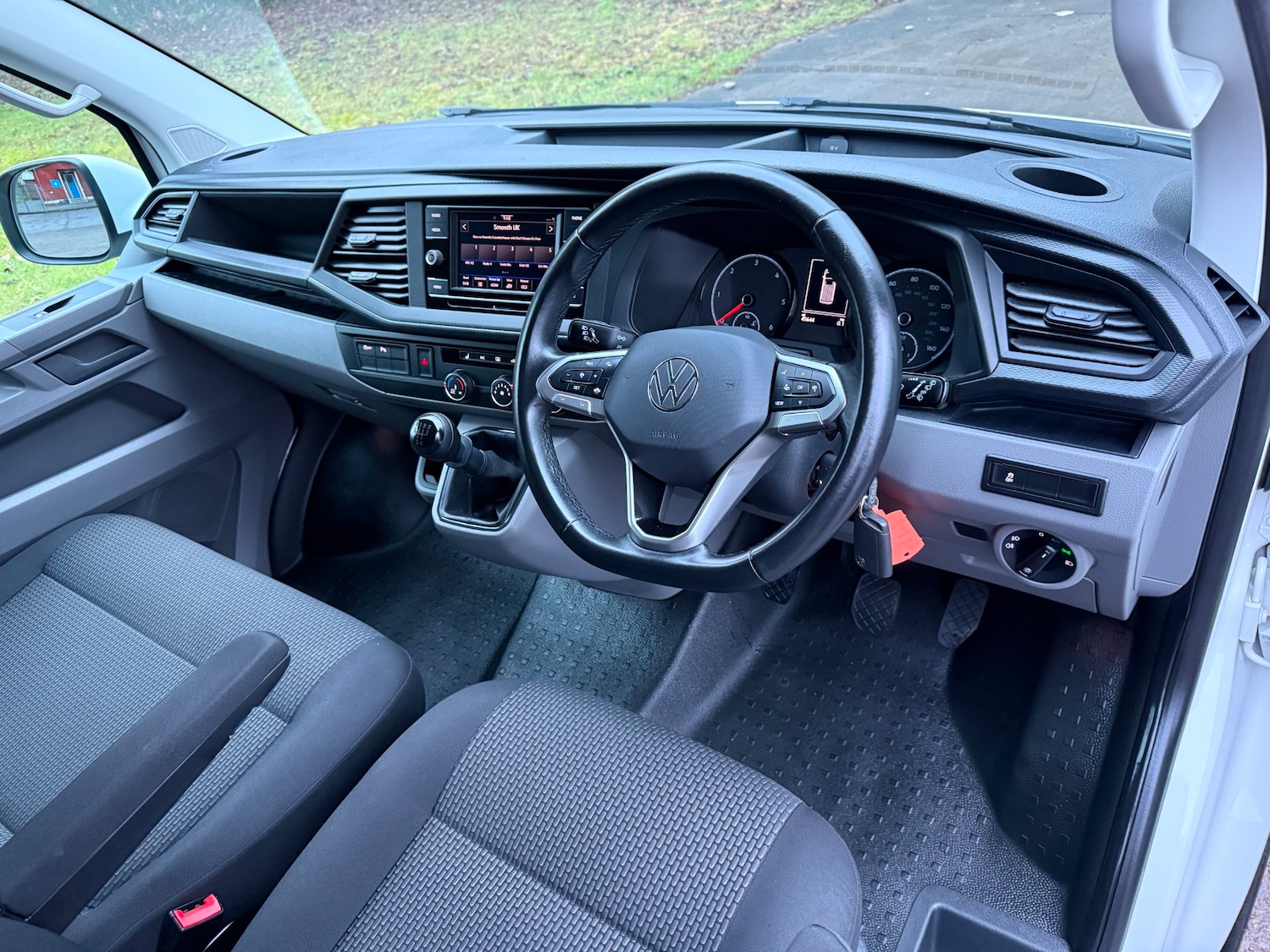 Used Volkswagen Transporter 2024 for sale - 77277695: Photo 23