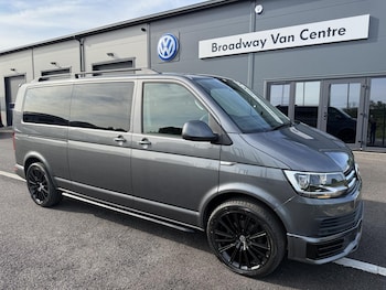 Used Volkswagen Transporter Shuttle 2019 for sale - 79105482: Photo