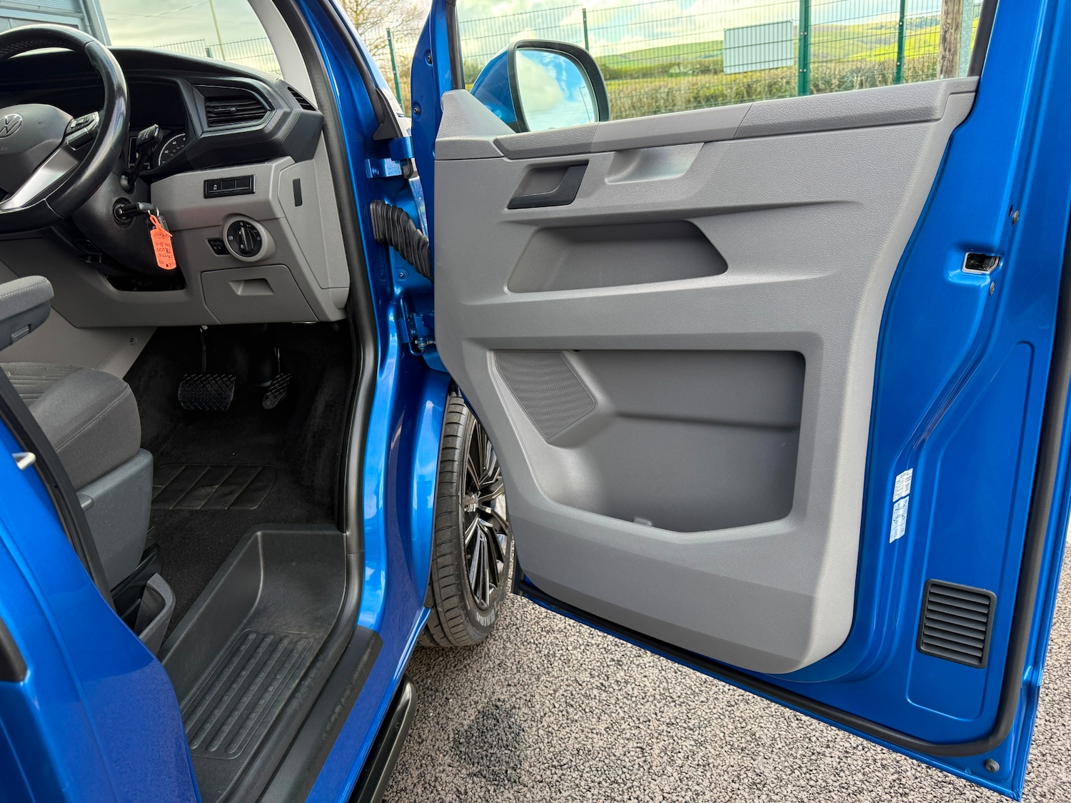 Used Volkswagen Transporter Shuttle 2020 for sale - 78202552: Photo 14