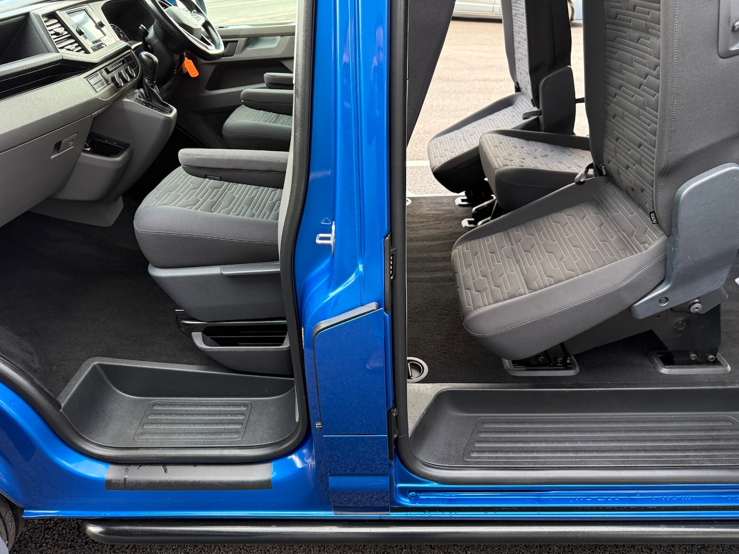 Used Volkswagen Transporter Shuttle 2020 for sale - 78202552: Photo 17