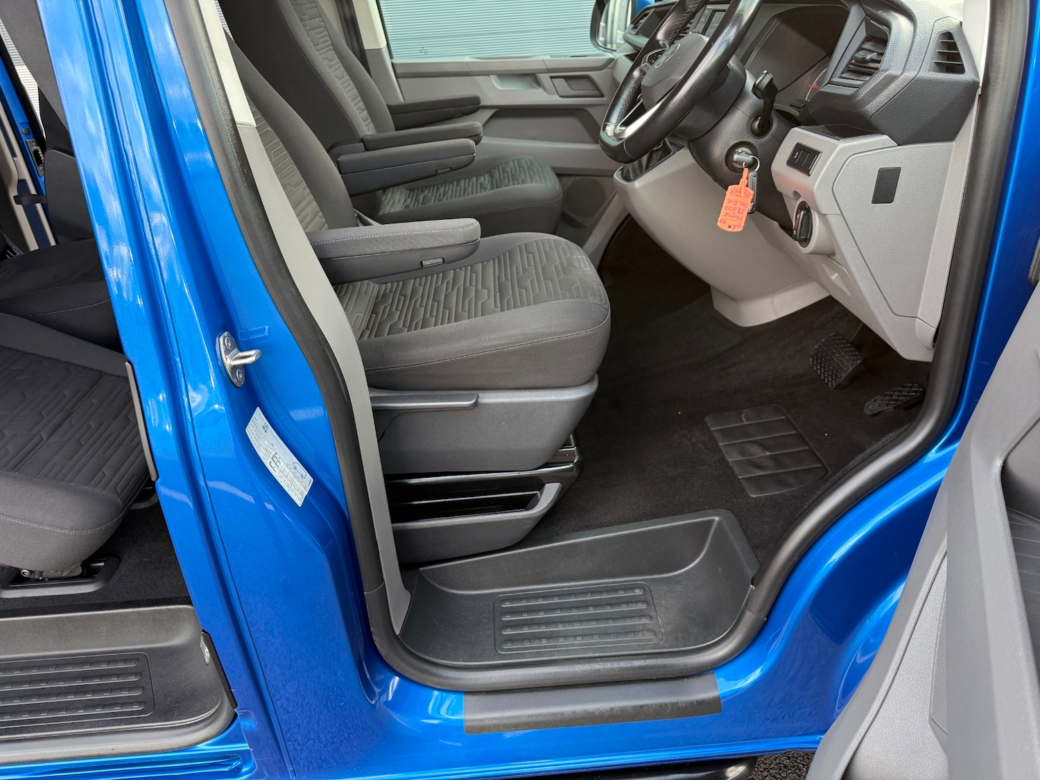 Used Volkswagen Transporter Shuttle 2020 for sale - 78202552: Photo 20