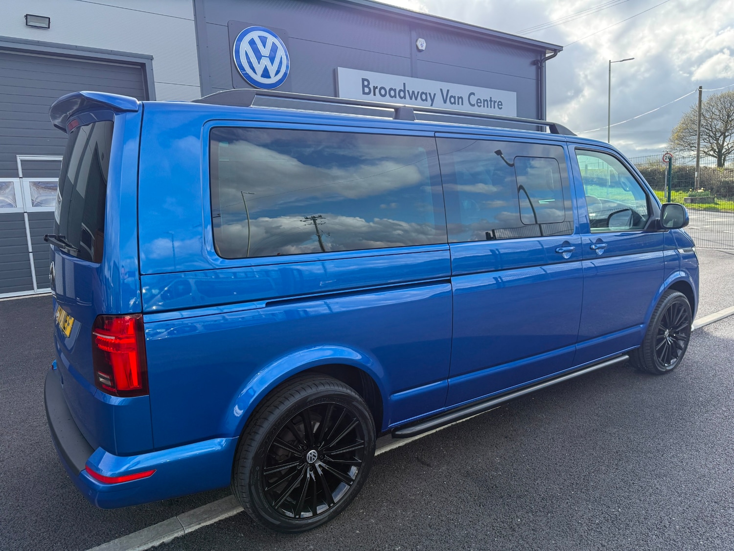 Used Volkswagen Transporter Shuttle 2020 for sale - 78202552: Photo 8