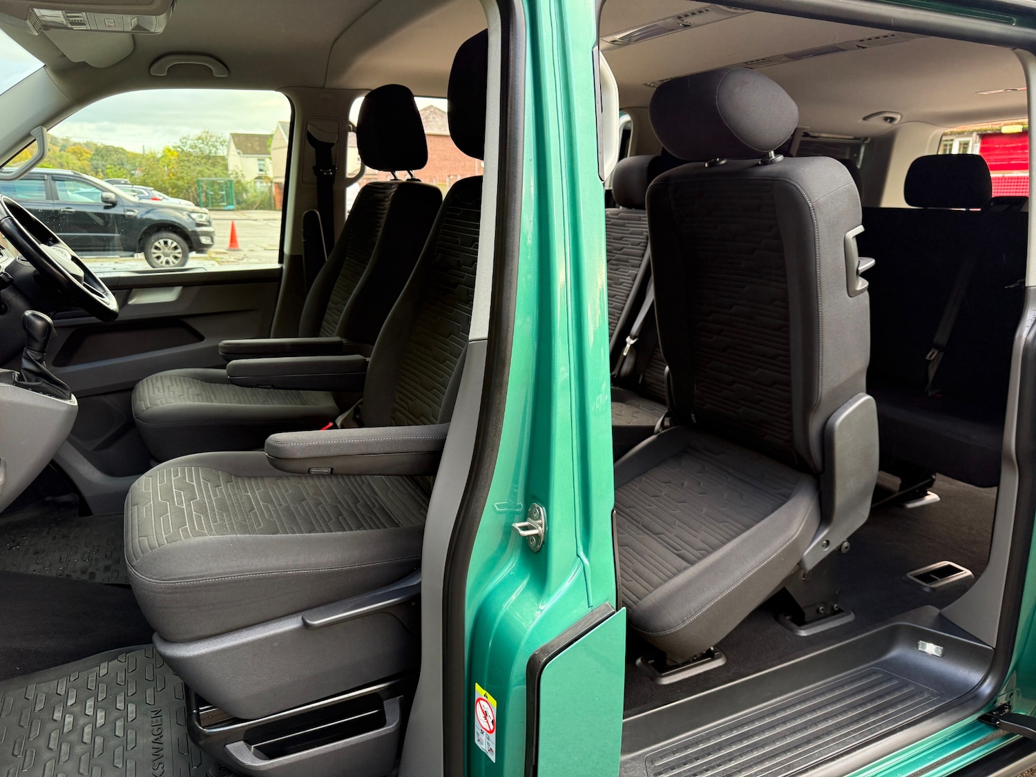 Used Volkswagen Transporter 2020 for sale - 76305858: Photo 20