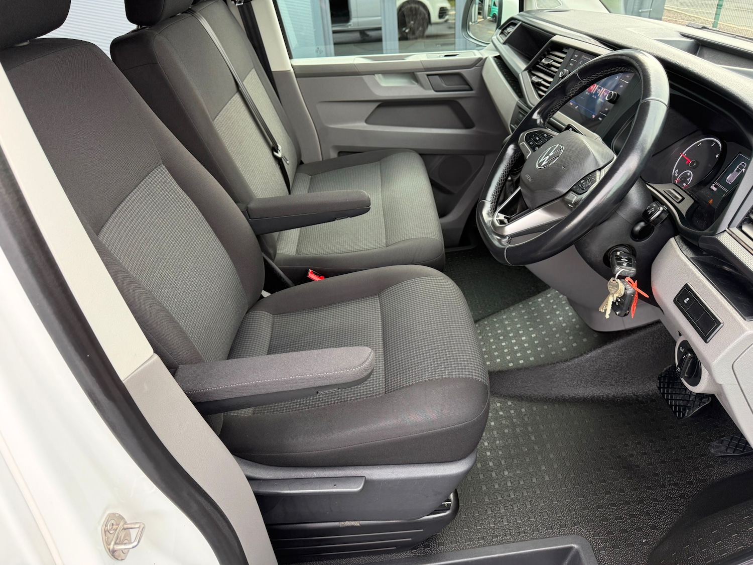 Used Volkswagen Transporter 2021 for sale - 77595827: Photo 19