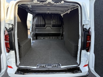 Used Volkswagen Transporter 2025 for sale - 79019634: Photo