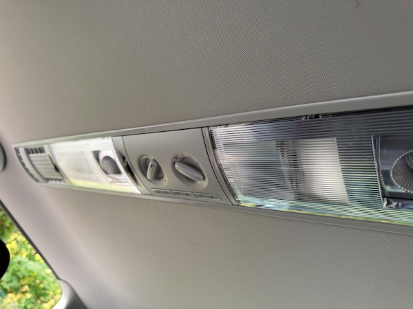 Used Volkswagen Transporter 2018 for sale - 76305860: Photo 13