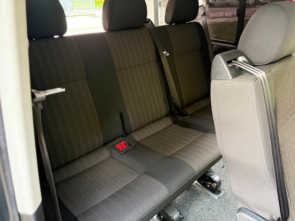 Used Volkswagen Transporter 2018 for sale - 76305860: Photo 14