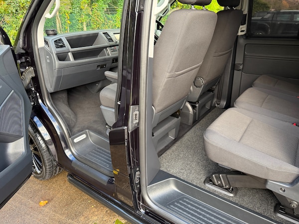 Used Volkswagen Transporter 2018 for sale - 76305860: Photo 23