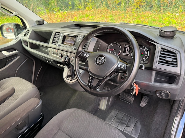 Used Volkswagen Transporter 2018 for sale - 76305860: Photo 24