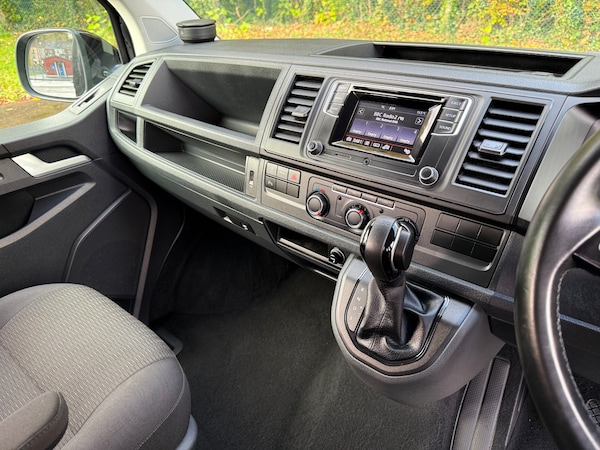 Used Volkswagen Transporter 2018 for sale - 76305860: Photo 25