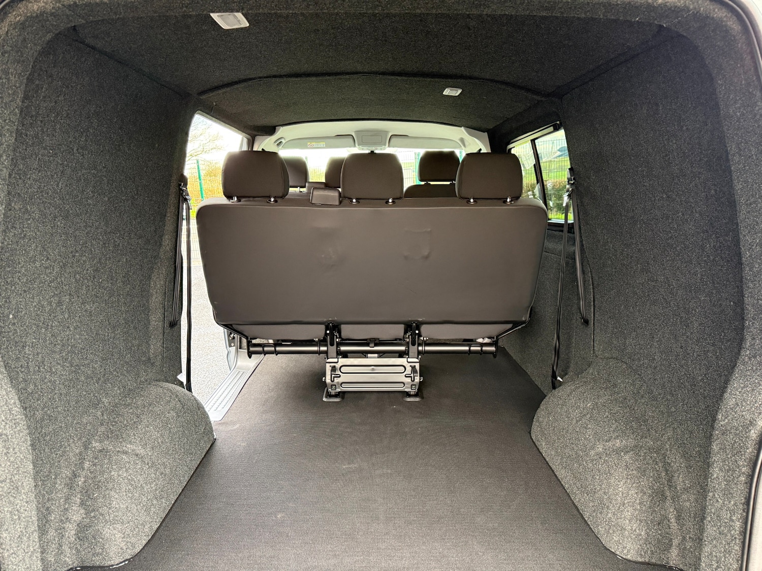 Used Volkswagen Transporter 2023 for sale - 78079370: Photo 12