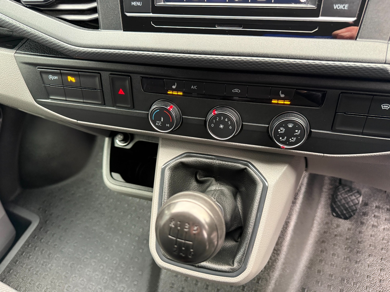 Used Volkswagen Transporter 2023 for sale - 78079370: Photo 22