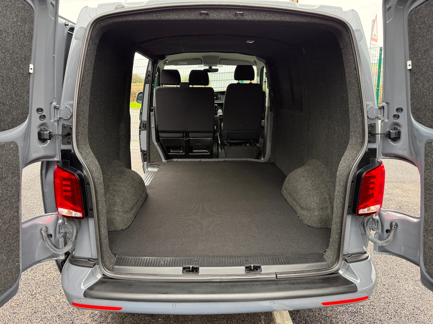 Used Volkswagen Transporter for sale - 77669432: Photo 10