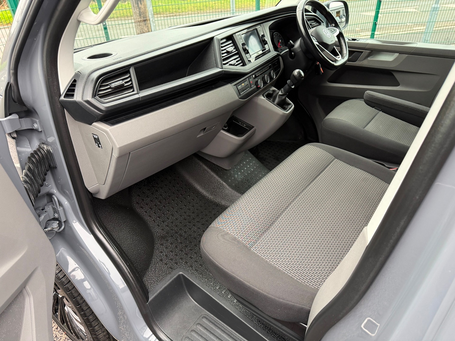 Used Volkswagen Transporter for sale - 77669432: Photo 17