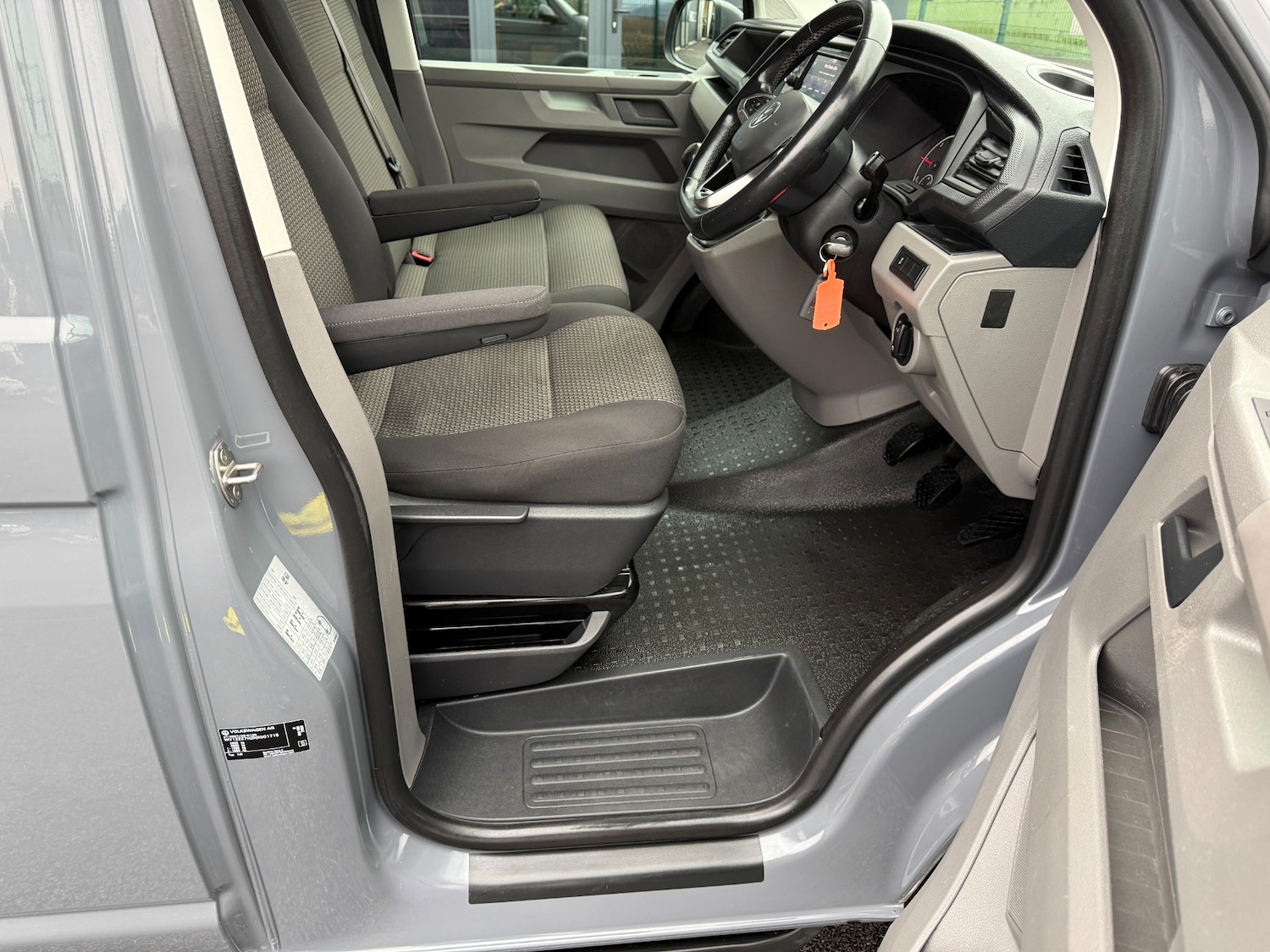 Used Volkswagen Transporter for sale - 77669432: Photo 22