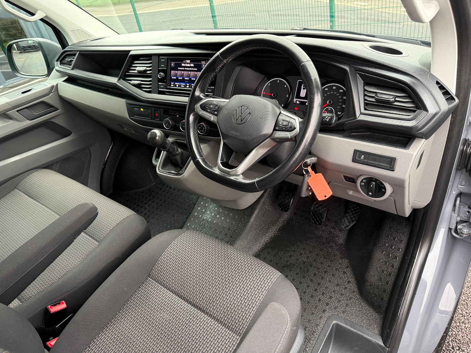 Used Volkswagen Transporter for sale - 77669432: Photo 24