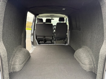 Used Volkswagen Transporter 2021 for sale - 77669432: Photo