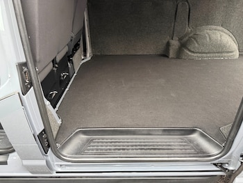 Used Volkswagen Transporter 2021 for sale - 77669432: Photo