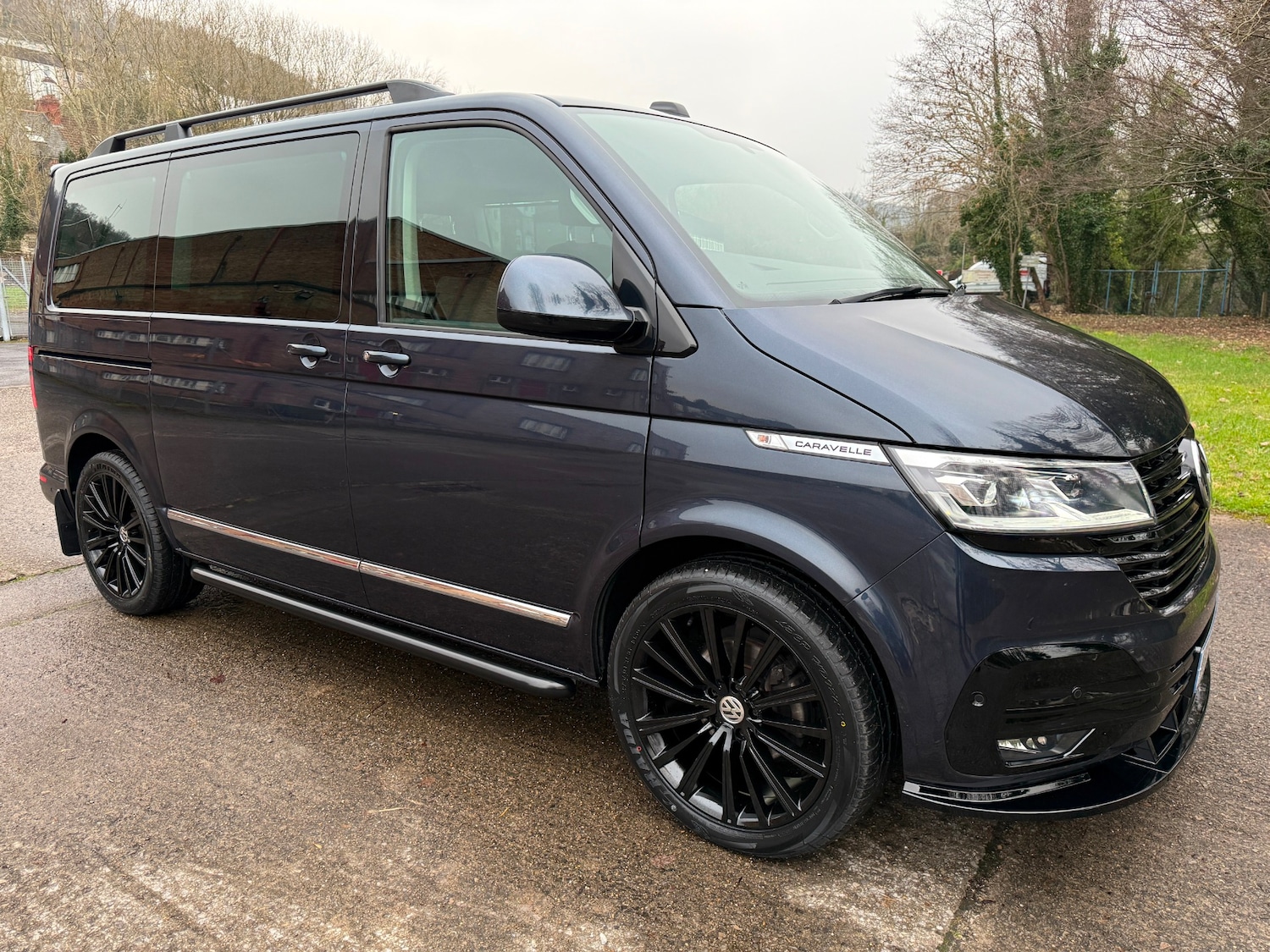 Used Volkswagen Caravelle 2020 for sale - 76982822: Photo 2