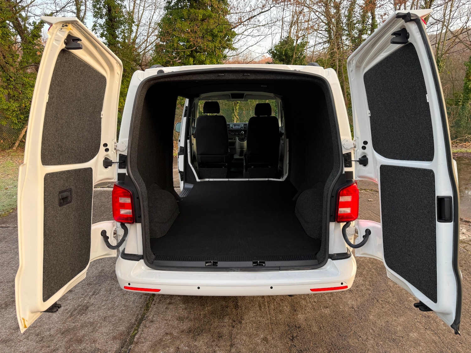 Used Volkswagen Transporter 2019 for sale - 77196623: Photo 13