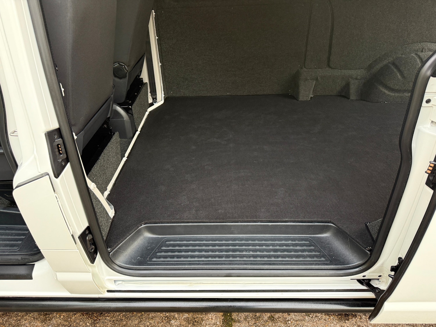 Used Volkswagen Transporter 2019 for sale - 77196623: Photo 3