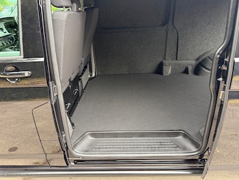 Used Volkswagen Transporter 2022 for sale - 75561942: Photo