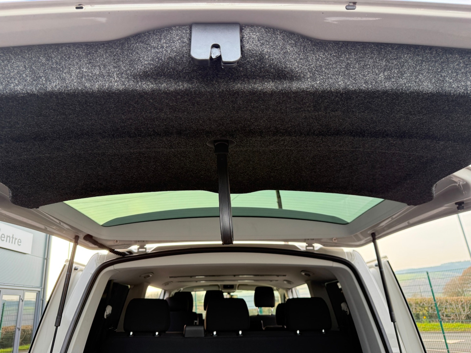 Used Volkswagen Transporter Shuttle 2020 for sale - 77969069: Photo 12