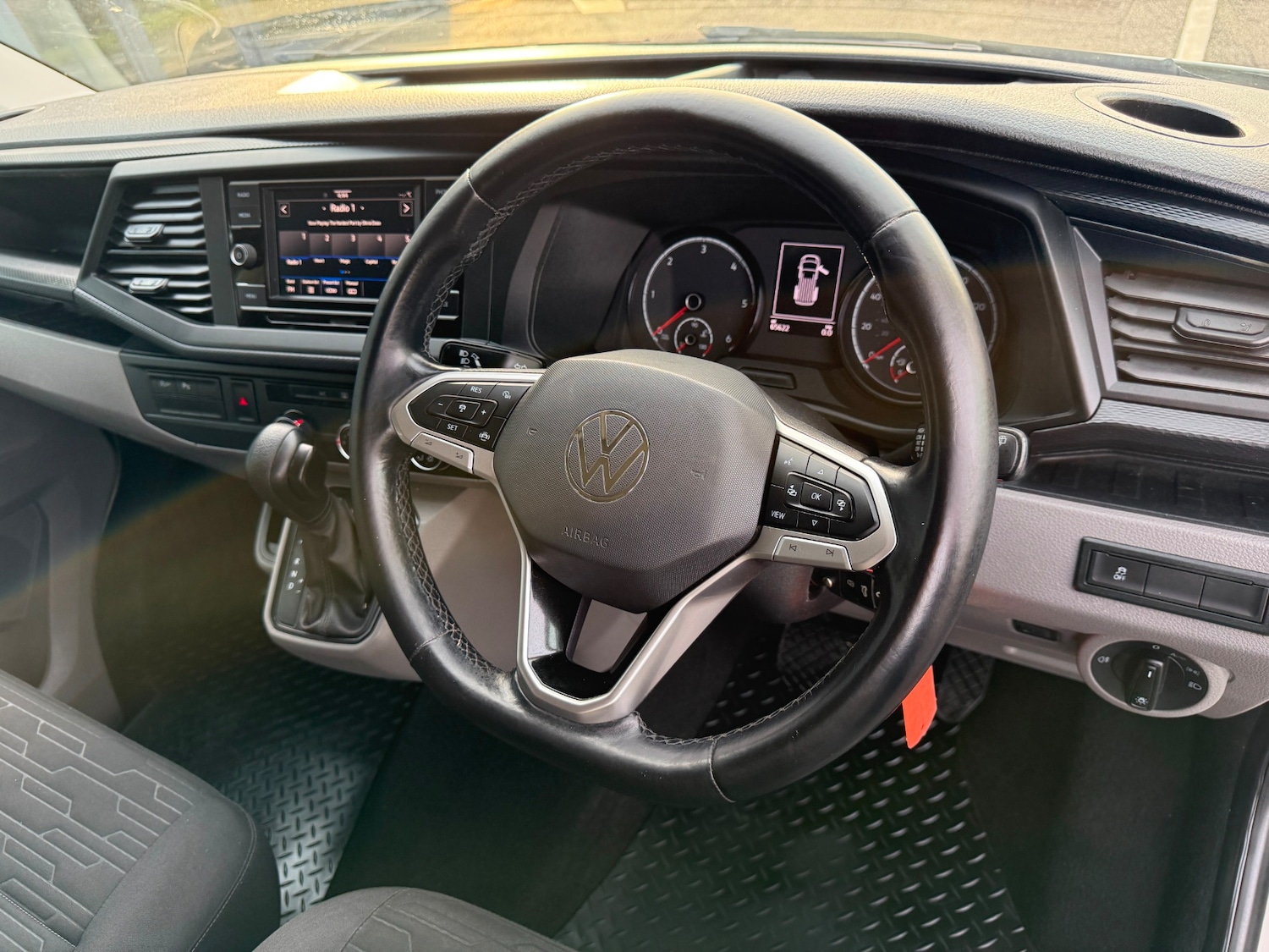 Used Volkswagen Transporter Shuttle 2020 for sale - 77969069: Photo 20