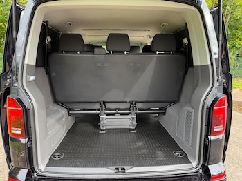 Used Volkswagen Transporter Shuttle 2020 for sale - 76177570: Photo