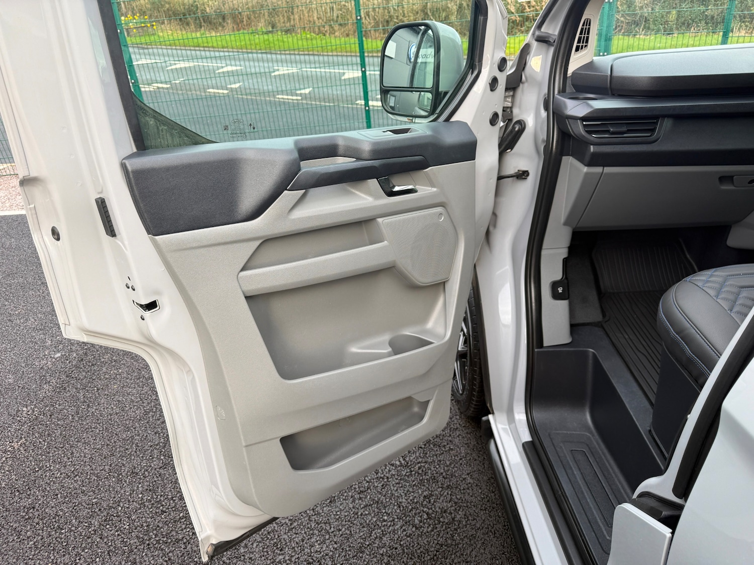 Used Ford Transit Custom 2024 for sale - 78032103: Photo 17