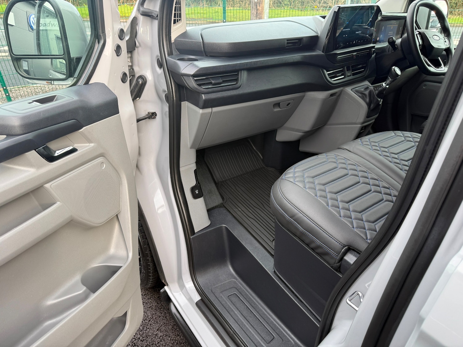 Used Ford Transit Custom 2024 for sale - 78032103: Photo 18