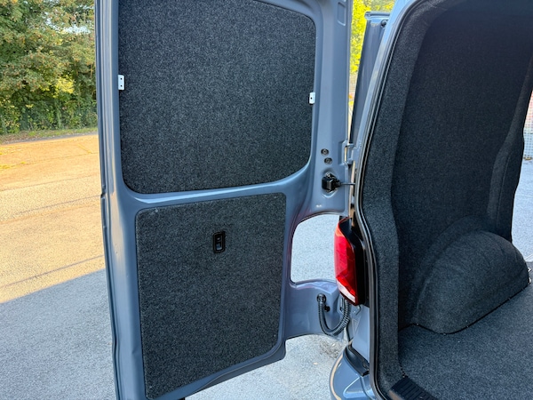 Used Volkswagen Transporter 2022 for sale - 76077564: Photo 12
