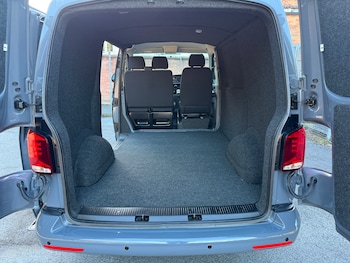 Used Volkswagen Transporter 2022 for sale - 76077564: Photo 3