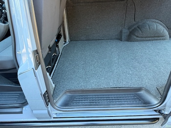 Used Volkswagen Transporter 2022 for sale - 76077564: Photo 4