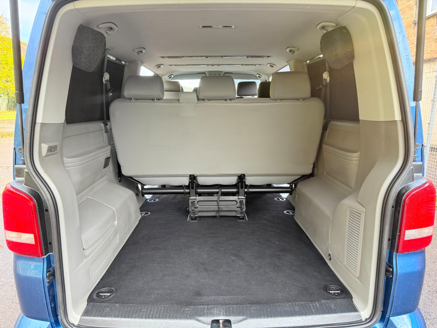 Used Volkswagen Transporter Shuttle 2012 for sale - 76446117: Photo 12