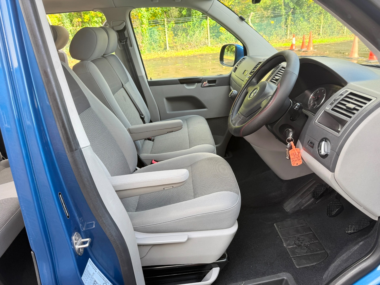 Used Volkswagen Transporter Shuttle 2012 for sale - 76446117: Photo 16