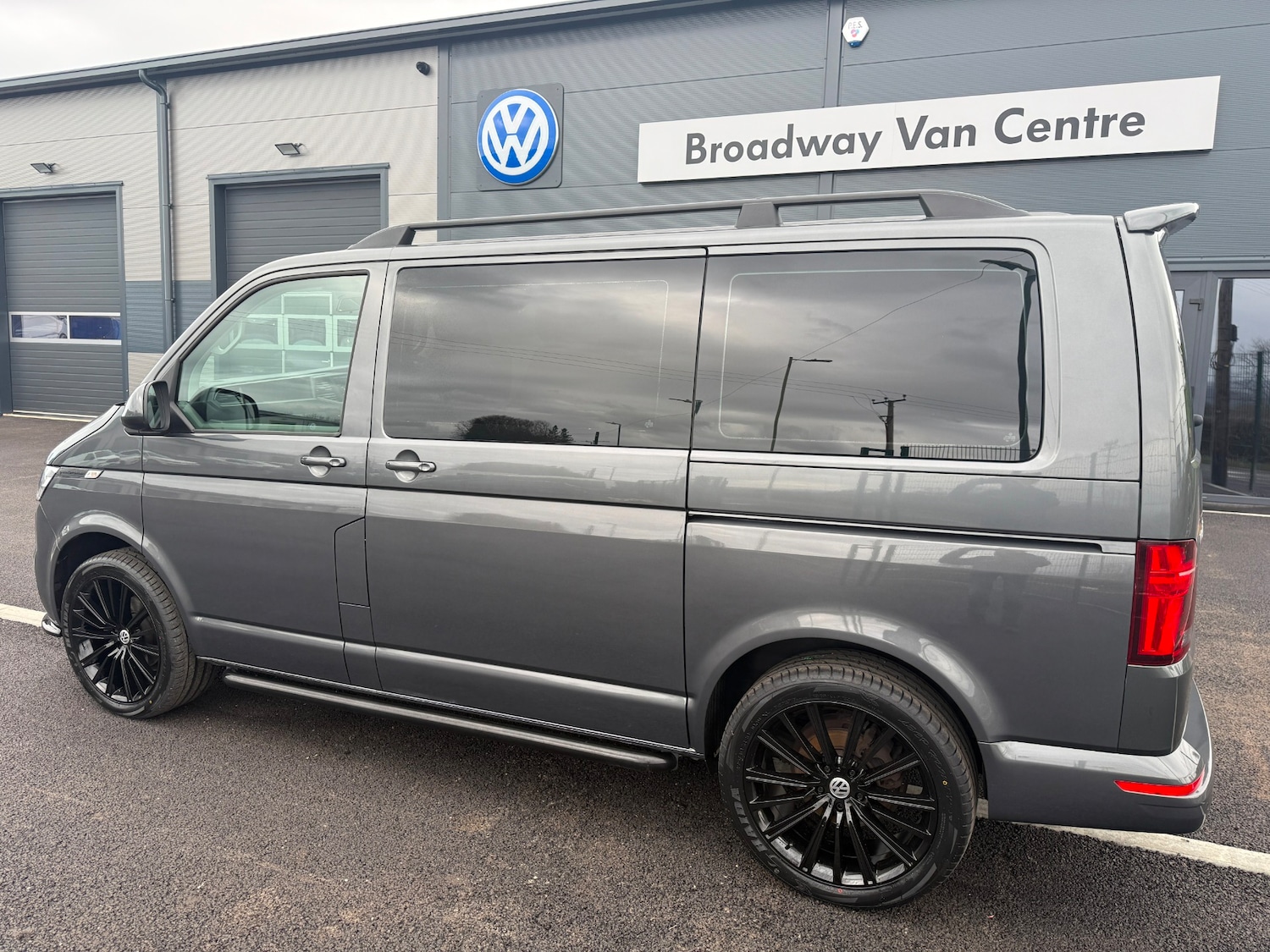 Used Volkswagen Transporter Shuttle 2020 for sale - 77721810: Photo 5