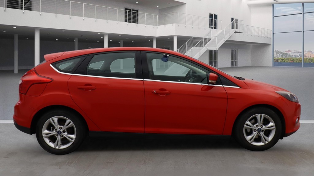 Used Ford Focus 2013 for sale - 76369281: Photo 4